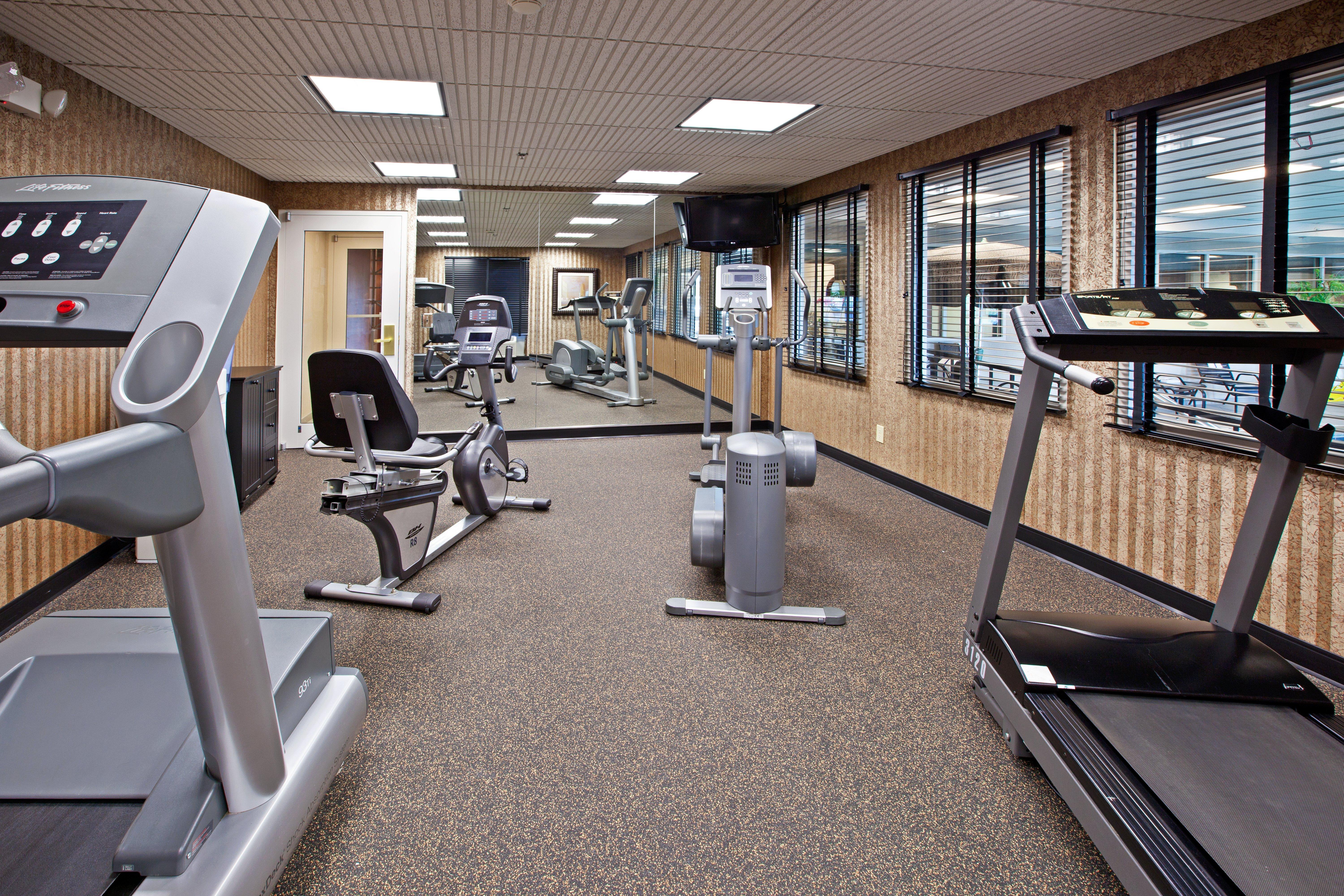 Holiday Inn Express Hotel & Suites Greenwood Faciliteter billede