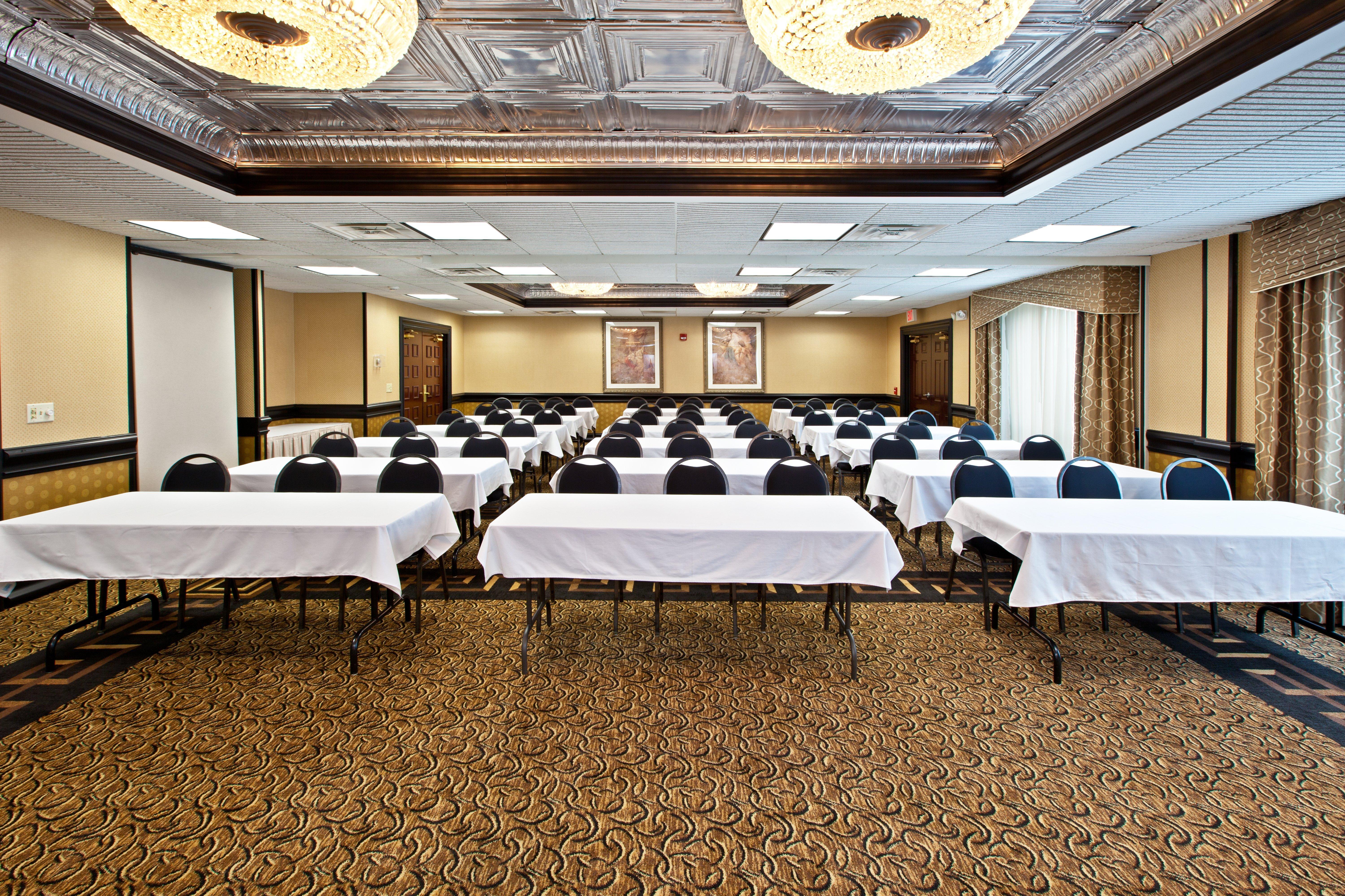 Holiday Inn Express Hotel & Suites Greenwood Faciliteter billede